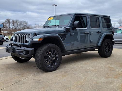 Anvil Clearcoat 2025 Jeep Wrangler 4xe Base