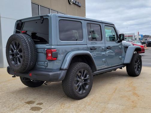 Anvil Clearcoat 2025 Jeep Wrangler 4xe Base