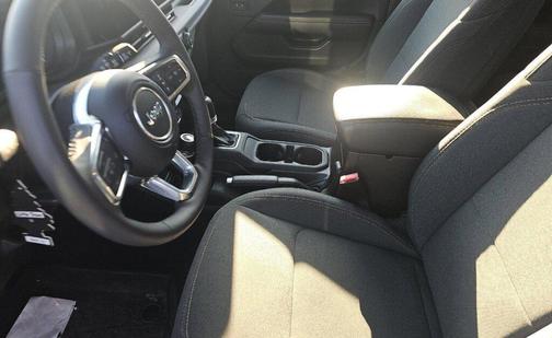 2025 Jeep Wrangler 4xe Base