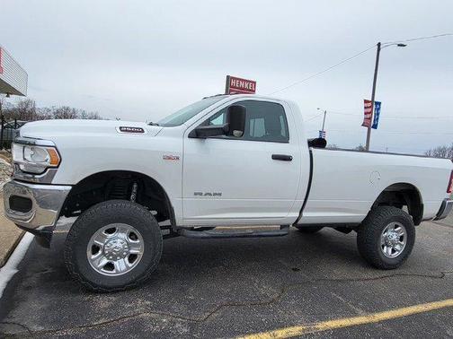 2021 RAM 2500 Tradesman Regular Cab 4x4 8' Box