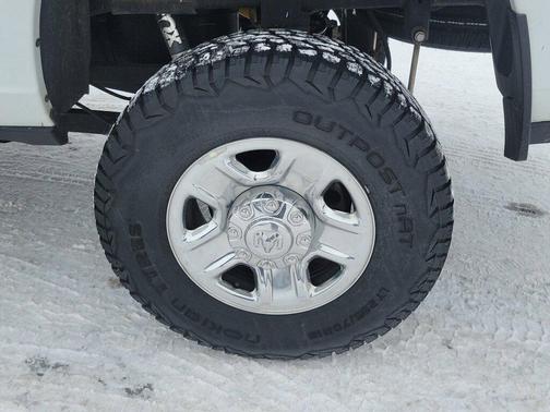 2021 RAM 2500 Tradesman Regular Cab 4x4 8' Box