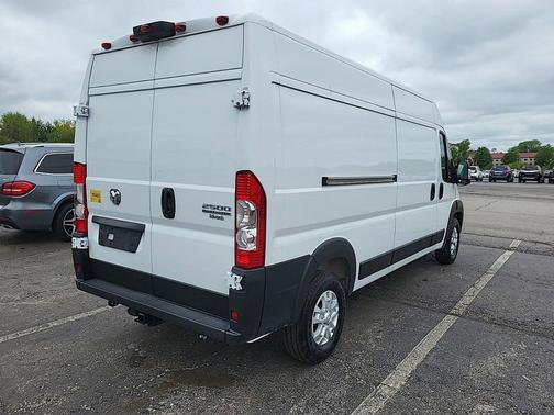Bright White Clearcoat 2025 RAM ProMaster 2500 High Roof