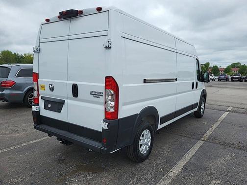 Bright White Clearcoat 2025 RAM ProMaster 2500 High Roof