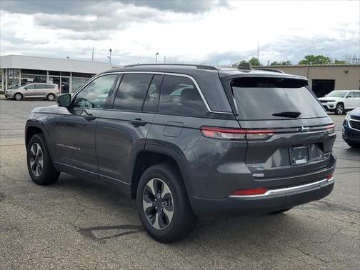 2022 Jeep Grand Cherokee 4xe Base