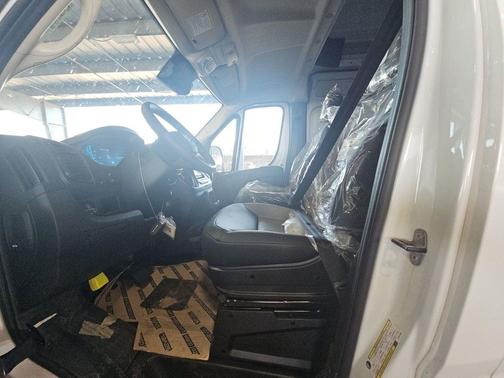 Bright White Clearcoat 2025 RAM ProMaster 3500 High Roof