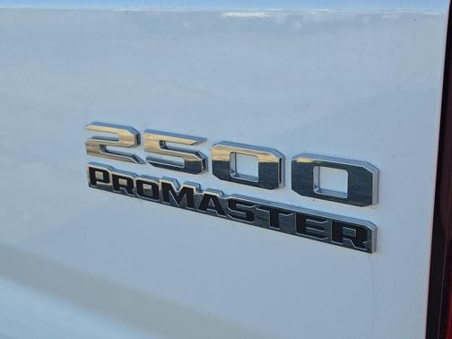 Bright White Clearcoat 2025 RAM ProMaster 2500 Tradesman