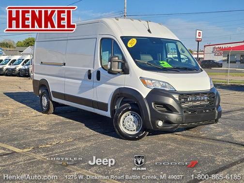 Bright White Clearcoat 2025 RAM ProMaster 2500 Tradesman