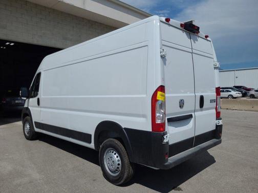 2025 RAM ProMaster 2500 Tradesman