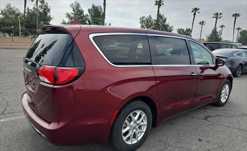 2020 Chrysler Pacifica Touring