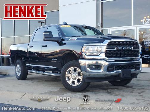 2024 RAM 2500 Big Horn Crew Cab 4x4 6'4' Box