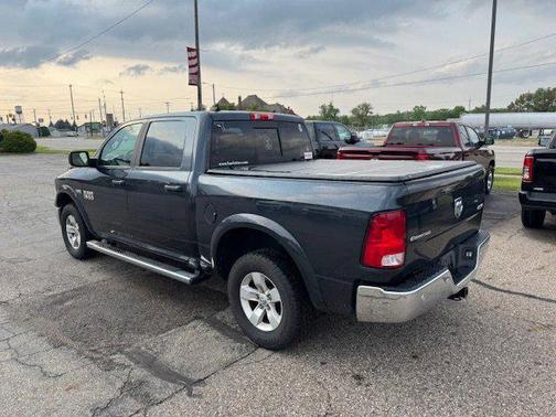 2018 RAM 1500 SLT