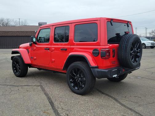 Firecracker Red Clearcoat 2025 Jeep Wrangler 4xe Sahara