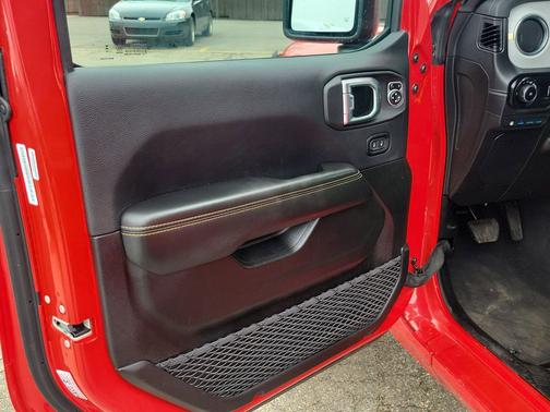 Firecracker Red Clearcoat 2025 Jeep Wrangler 4xe Sahara