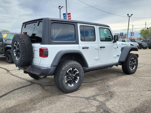 Bright White Clearcoat 2025 Jeep Wrangler 4xe Rubicon