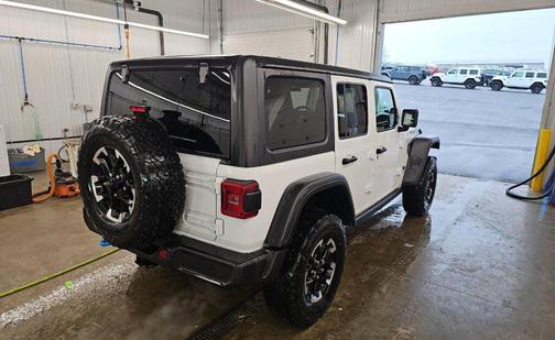 Bright White Clearcoat 2025 Jeep Wrangler 4xe Rubicon
