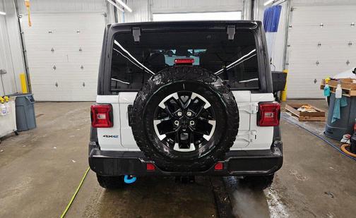 Bright White Clearcoat 2025 Jeep Wrangler 4xe Rubicon