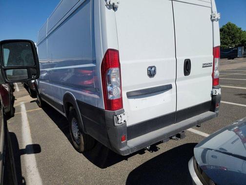 Bright White Clearcoat 2025 RAM ProMaster 3500 High Roof