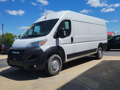 Bright White Clearcoat 2025 RAM ProMaster 3500 High Roof