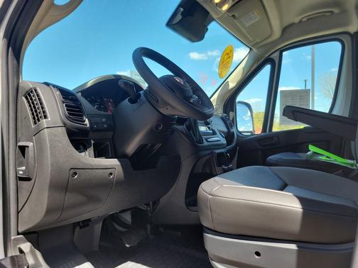 Bright White Clearcoat 2025 RAM ProMaster 3500 High Roof