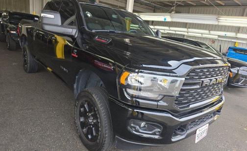 Diamond Black Crystal Pearlcoat 2024 RAM 2500 Big Horn Crew Cab 4x4 6'4' Box