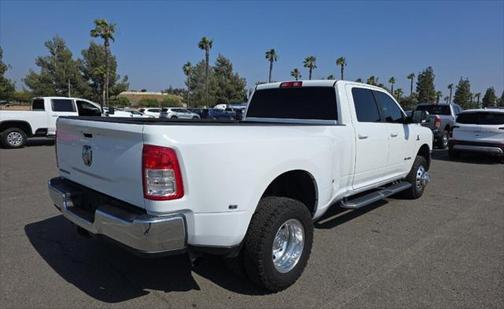2021 RAM 3500 Big Horn Crew Cab 4x2 8' Box