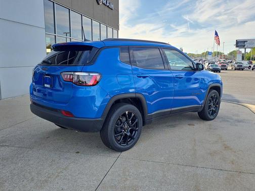 2025 Jeep Compass Latitude
