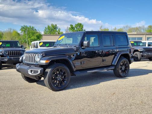 Black Clearcoat 2025 Jeep Wrangler 4xe Sahara