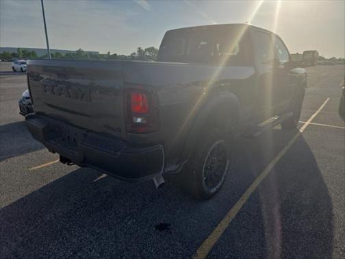 2025 RAM 2500 Tradesman Crew Cab 4x4 6'4' Box