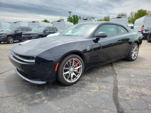 Diamond Black Crystal Pearlcoat 2024 Dodge Charger Daytona Scat Pack