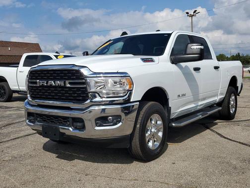 2024 RAM 2500 Big Horn Crew Cab 4x4 6'4' Box