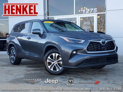 2023 Toyota Highlander XLE