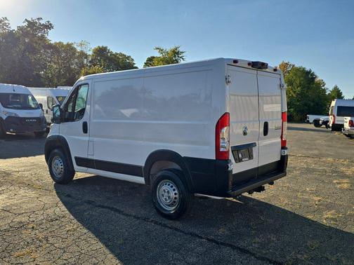 2025 RAM ProMaster 1500 Low Roof
