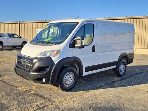 2025 RAM ProMaster 1500 Low Roof
