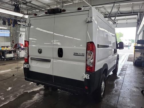 2025 RAM ProMaster 1500 Low Roof