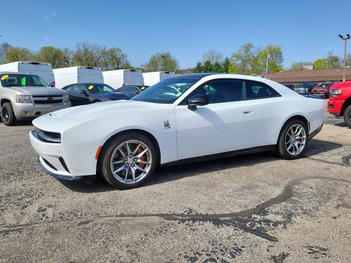 White Knuckle 2024 Dodge Charger Daytona Scat Pack