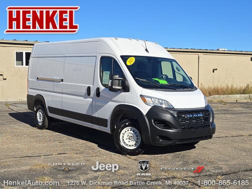 Bright White Clearcoat 2025 RAM ProMaster 2500 Tradesman