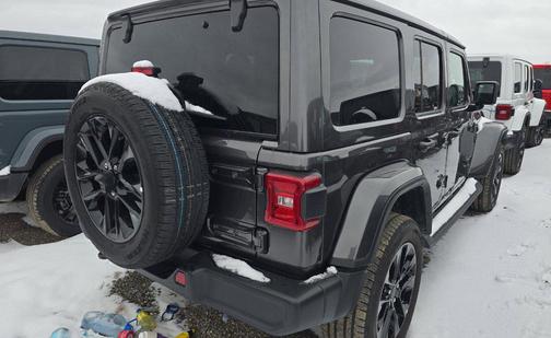 2025 Jeep Wrangler 4xe Sahara
