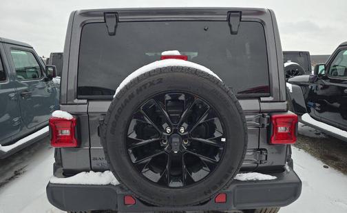 2025 Jeep Wrangler 4xe Sahara