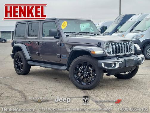 Granite Crystal Metallic Clearcoat 2025 Jeep Wrangler 4xe Sahara