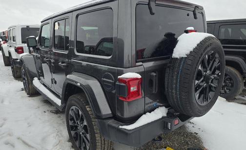 2025 Jeep Wrangler 4xe Sahara