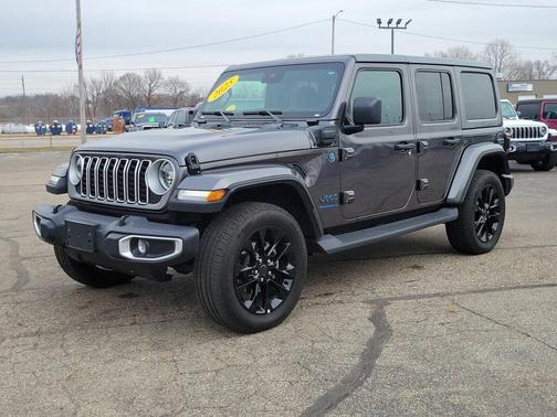 2025 Jeep Wrangler 4xe Sahara