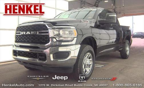 2023 RAM 2500 Tradesman Crew Cab 4x4 6'4' Box