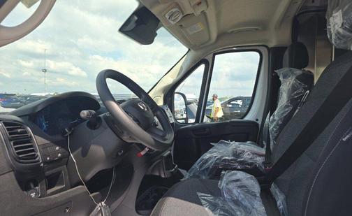 2025 RAM ProMaster 2500 Tradesman