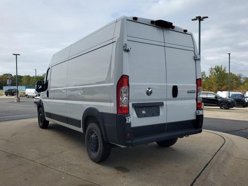 2025 RAM ProMaster 2500 Tradesman