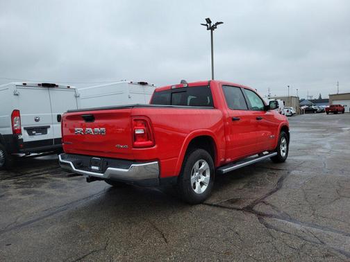 2025 RAM 1500 Big Horn/Lone Star