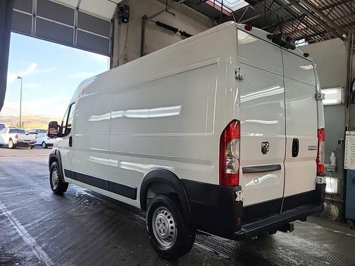 2025 RAM ProMaster 2500 Tradesman