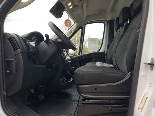 2025 RAM ProMaster 2500 Tradesman