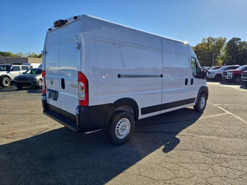 Bright White Clearcoat 2025 RAM ProMaster 2500 Tradesman