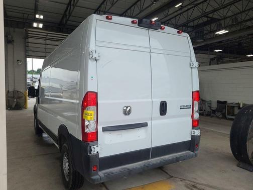 2025 RAM ProMaster 2500 Tradesman