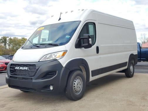 2025 RAM ProMaster 2500 Tradesman